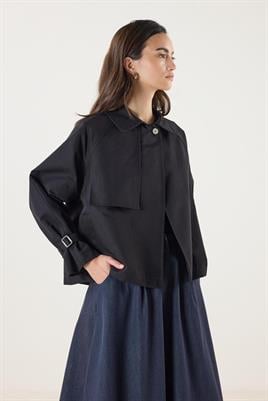 Kemerli Cepli Kısa Trençkot Siyah