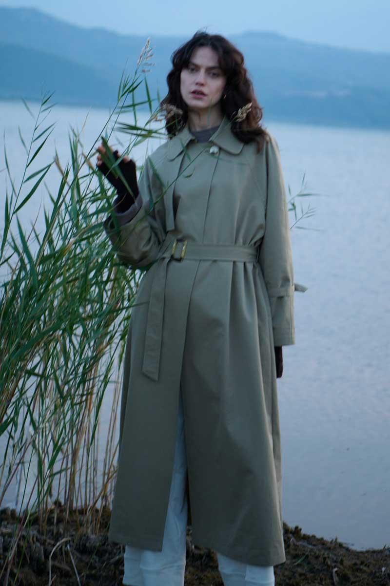 Kemik Tokalı Trençkot Haki