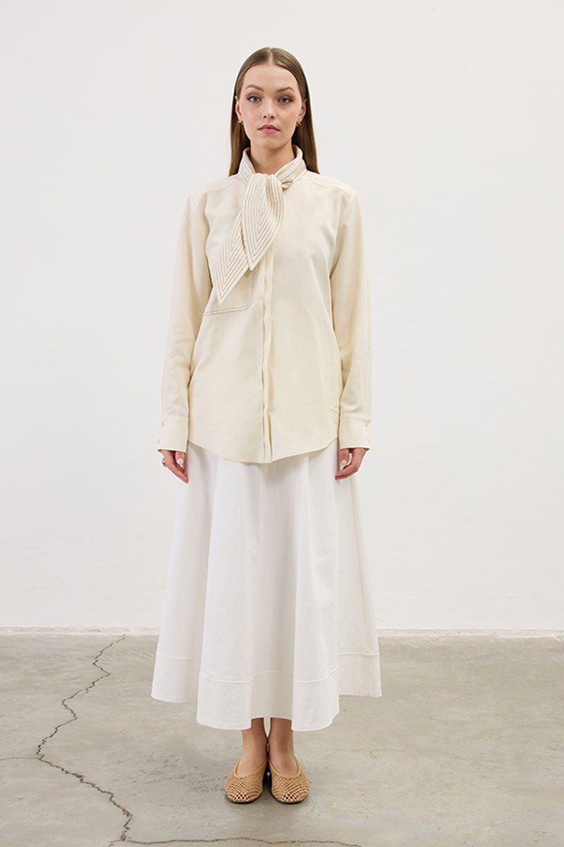 Kendinden Fularlı Gömlek Krem