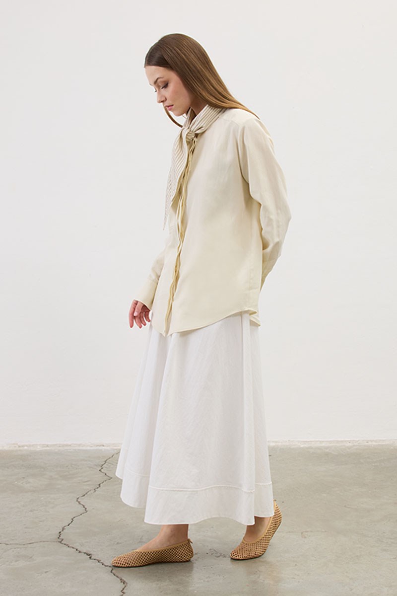 Kendinden Fularlı Gömlek Krem