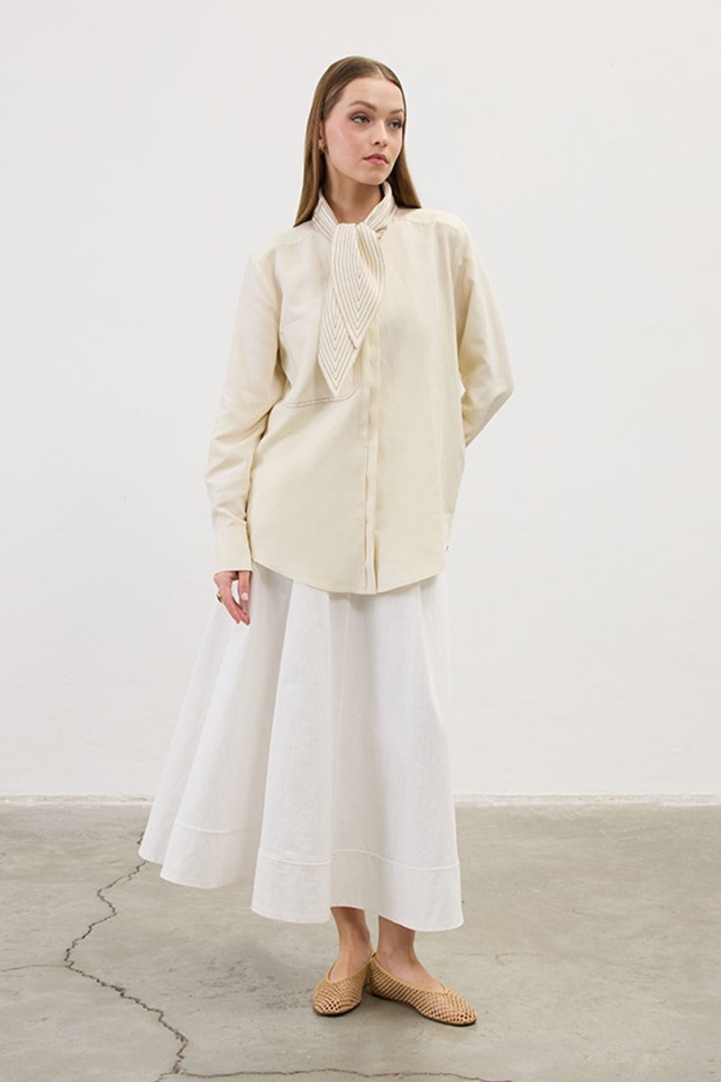 Kendinden Fularlı Gömlek Krem