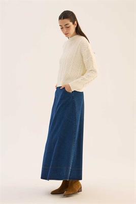 Kısa Verev Motifli Kazak Ekru