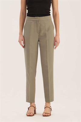 Klasik Kalem Pantolon Çağla