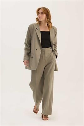 Klasik Kesim Blazer Çağla