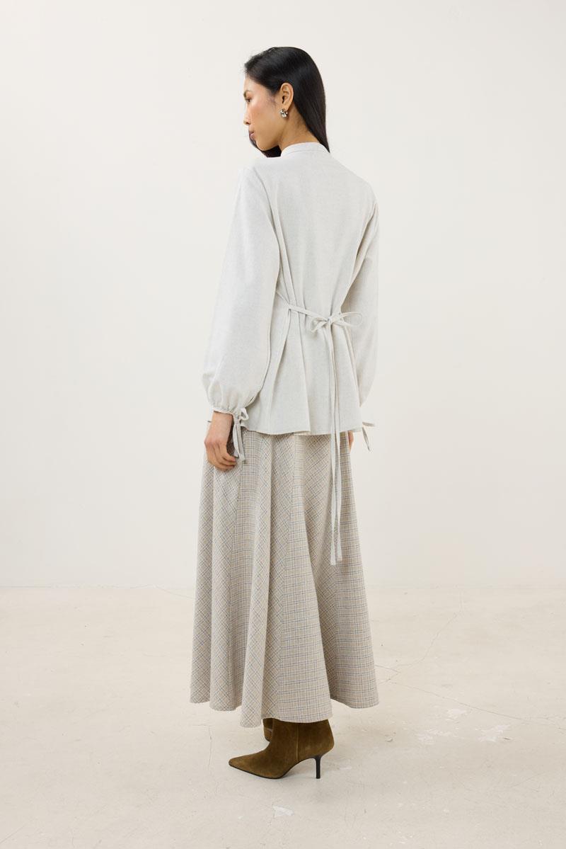 Kol Bağcıklı Kalın Gömlek Ekru