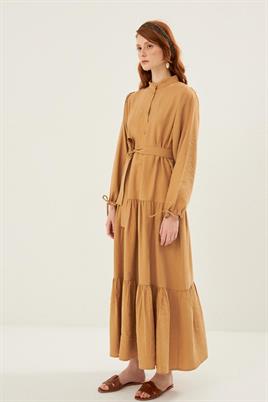 Kol Ucu Bağcıklı Elbise Camel