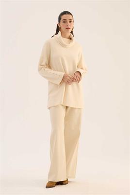 Kolları Düğmeli Kazak Ekru