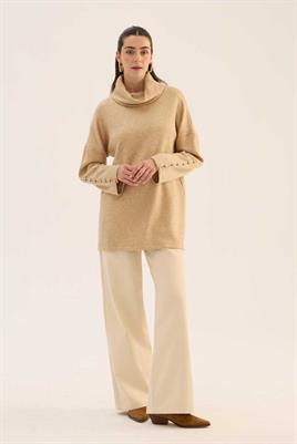 Kolları Düğmeli Kazak Açık Camel