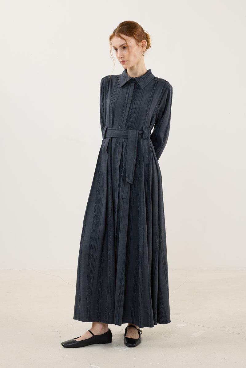 Köprü Detaylı Çizgili Elbise Füme