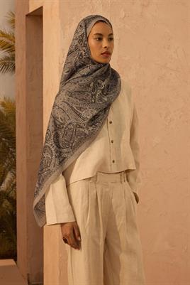 Krem %100 Keten Palazzo Pantolon, Tek Cepli Gömlek, Bohem Şal Kombin