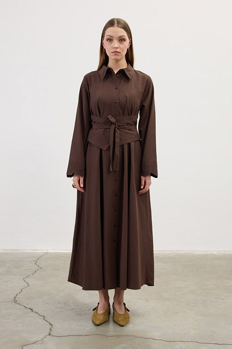 Manşeti Nakışlı Elbise Acı kahve