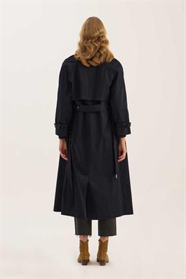 Metal Tokalı Trençkot Lacivert