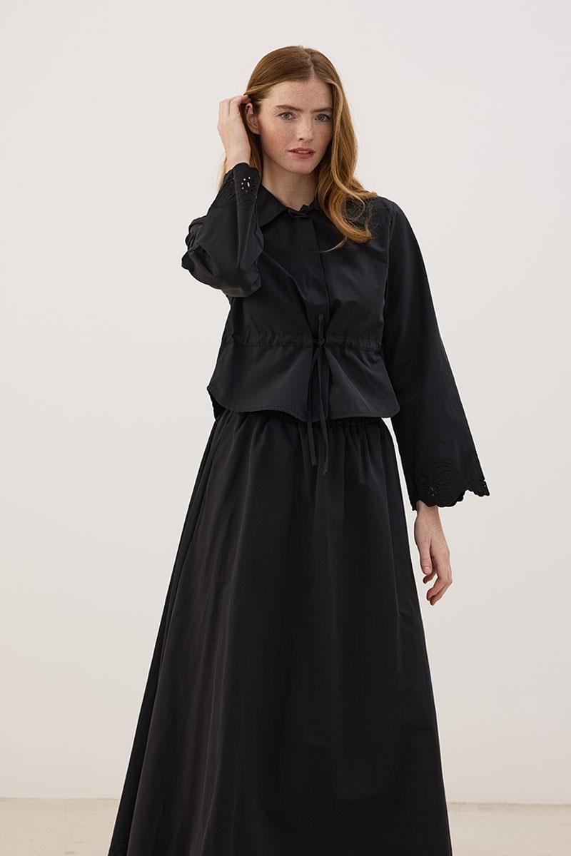 Nakışlı İnce Ceket Siyah