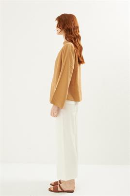 Ön pileli bluz Camel