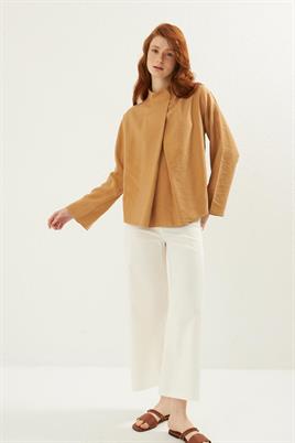 Ön pileli bluz Camel