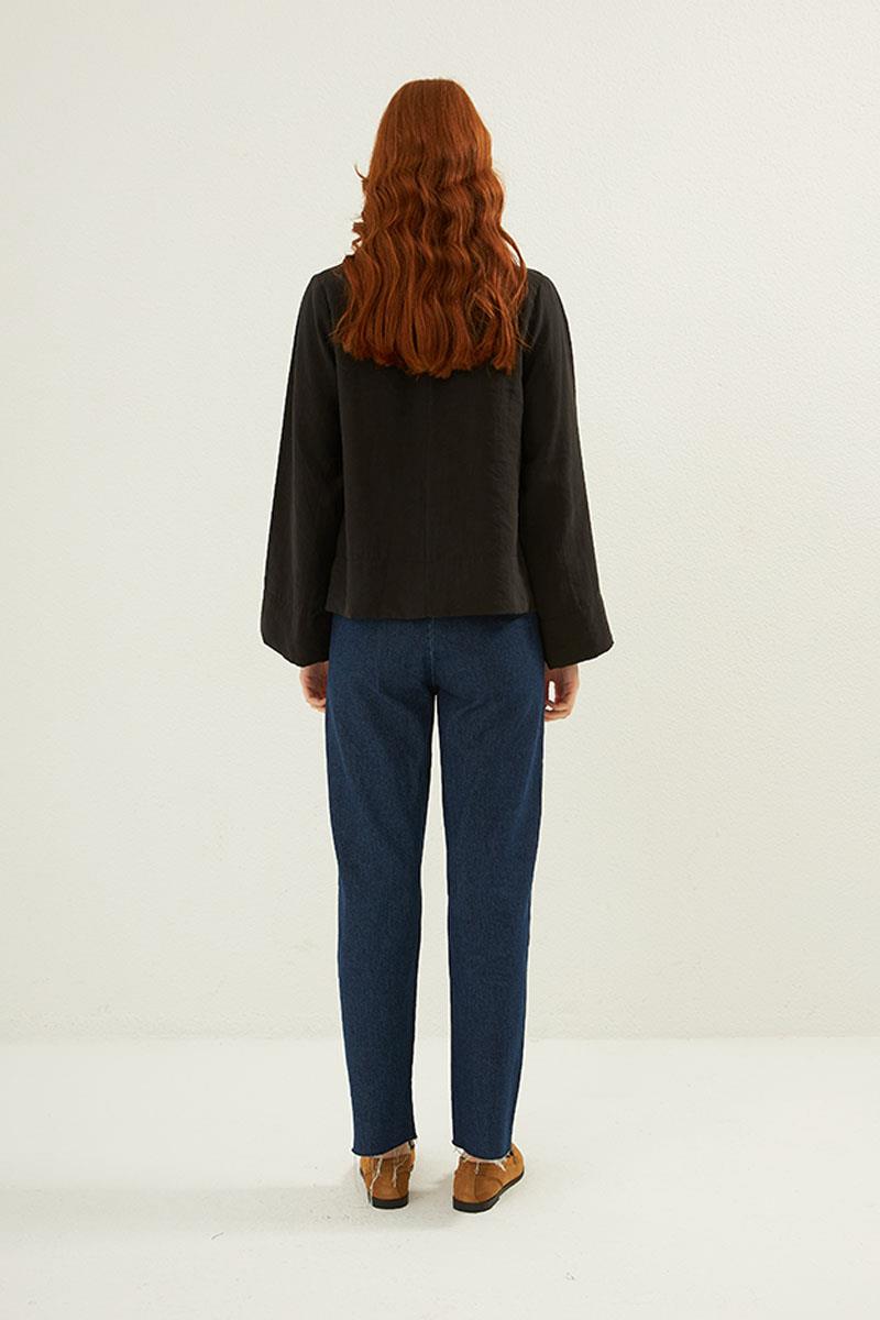 Ön Pileli Bluz Siyah