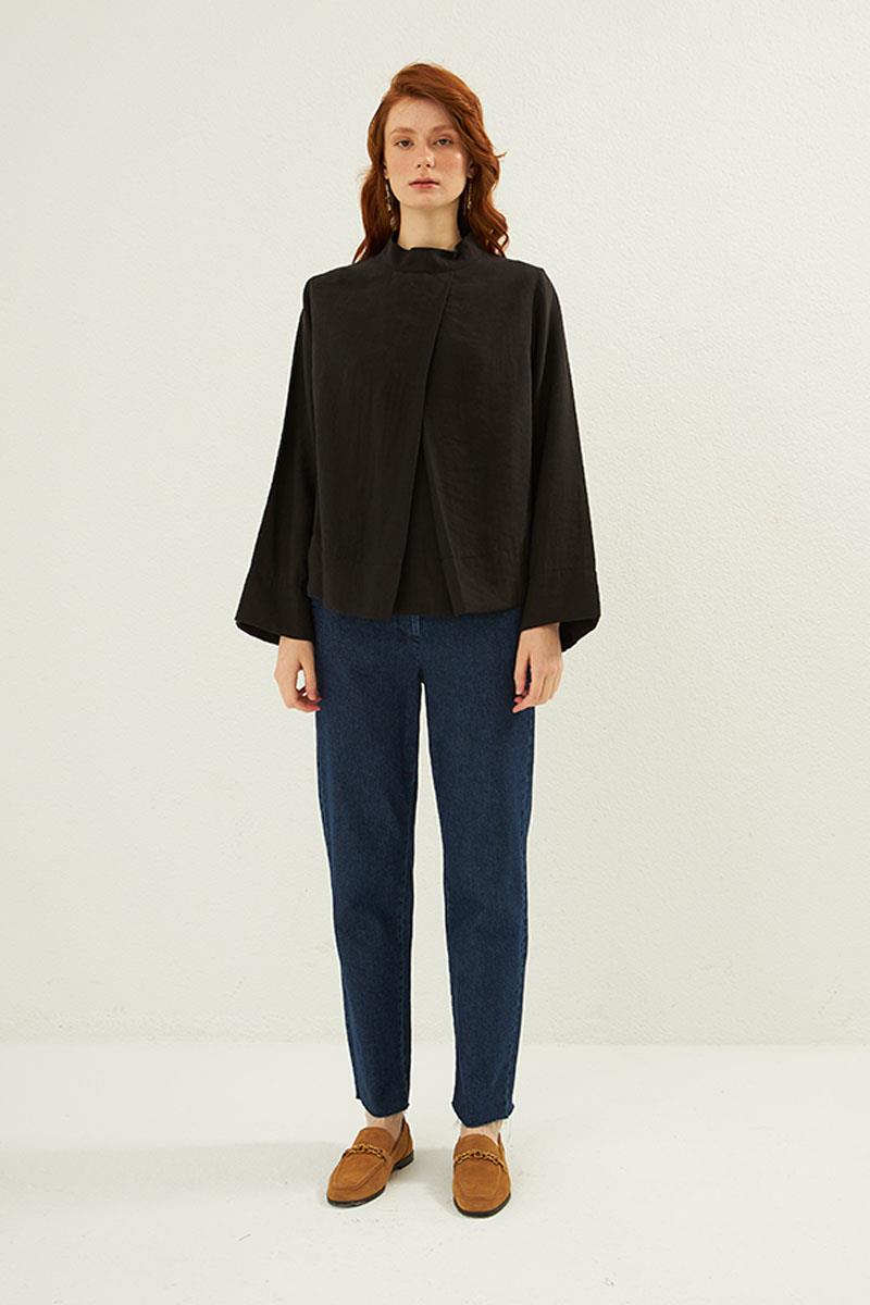 Ön Pileli Bluz Siyah