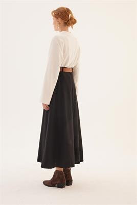 Önü Patlı Etek Siyah