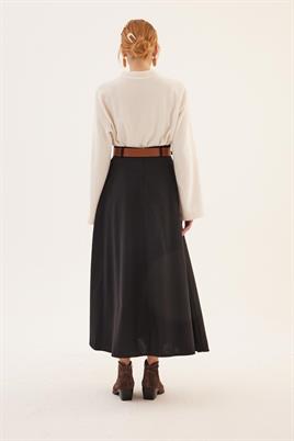 Önü Patlı Etek Siyah