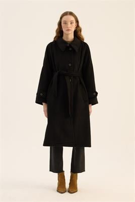 Oversize Kesim Kaban Siyah