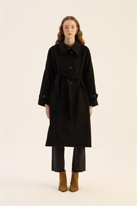 Oversize Kesim Kaban Siyah