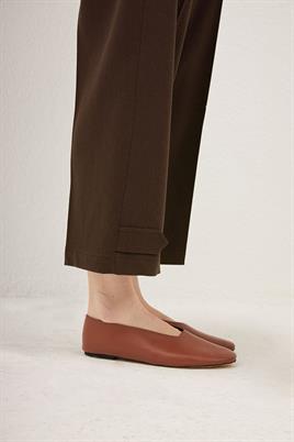 Paçası Apoletli Pantolon Kahverengi