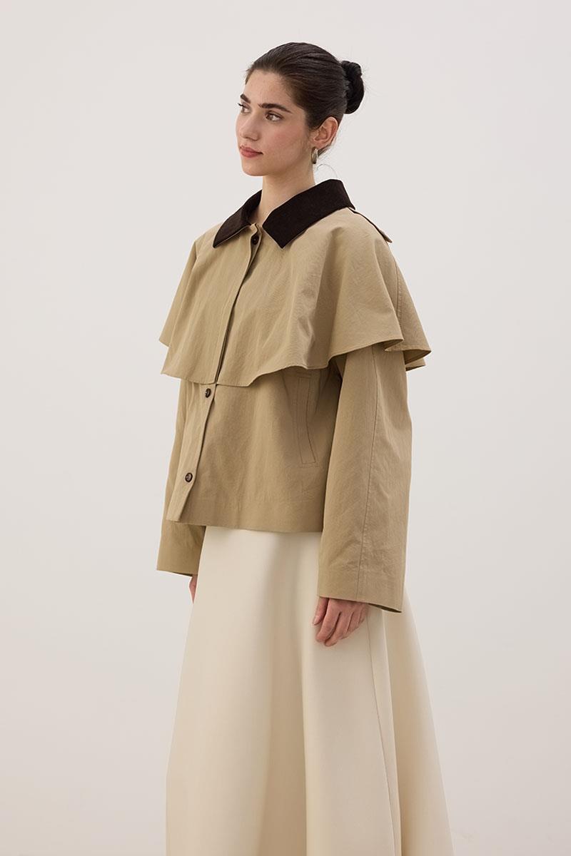 Pelerin Detaylı Kısa Trençkot Camel