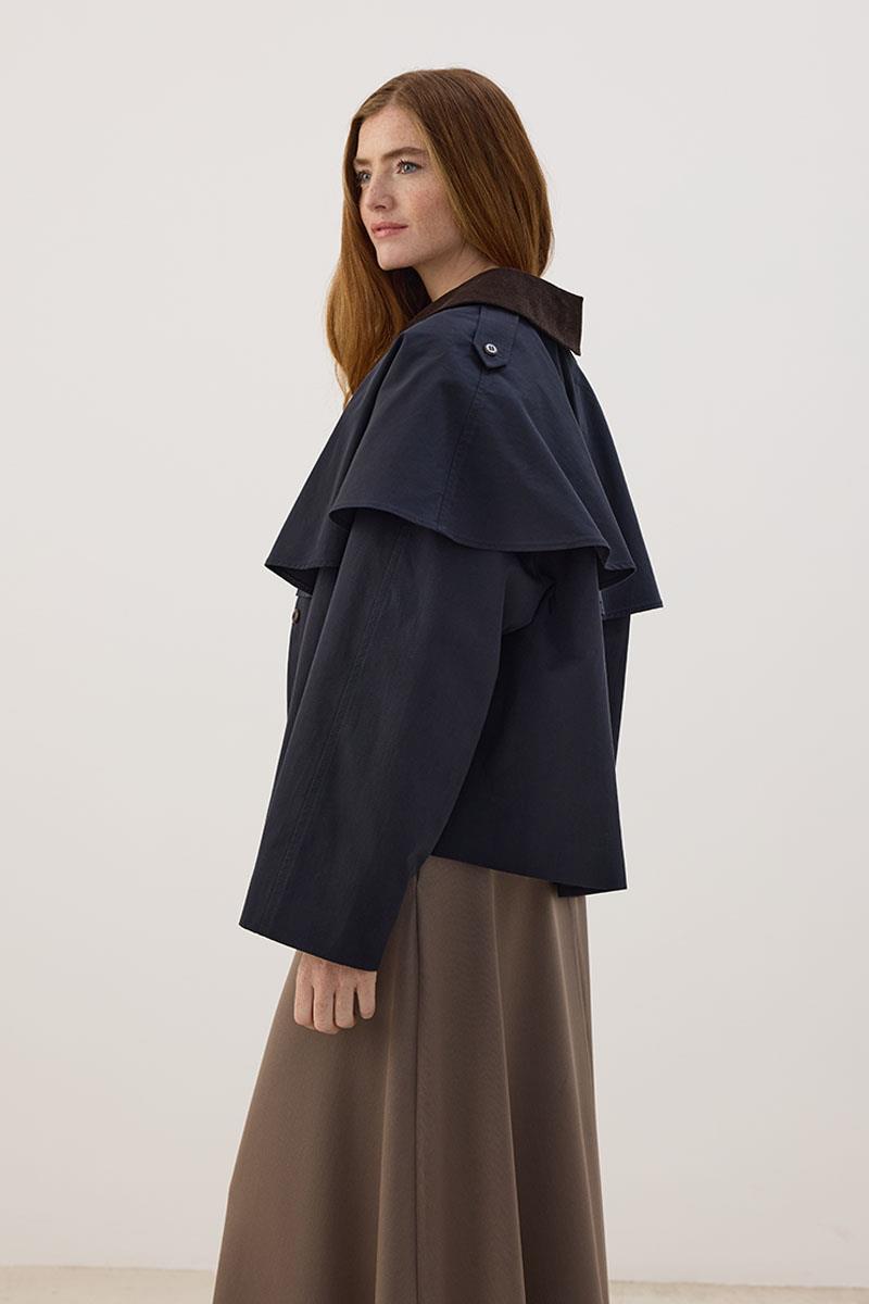 Pelerin Detaylı Kısa Trençkot Lacivert