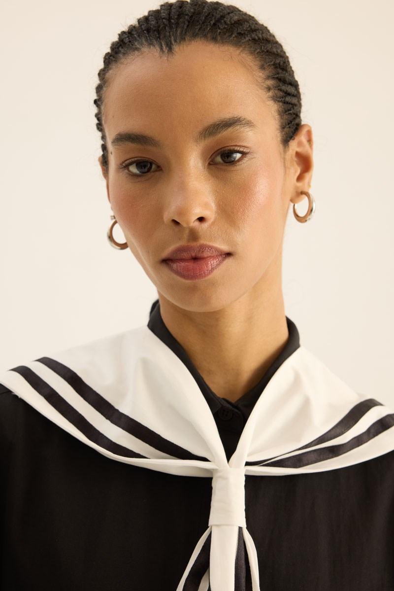 Seyyar Denizci Yaka Ekru