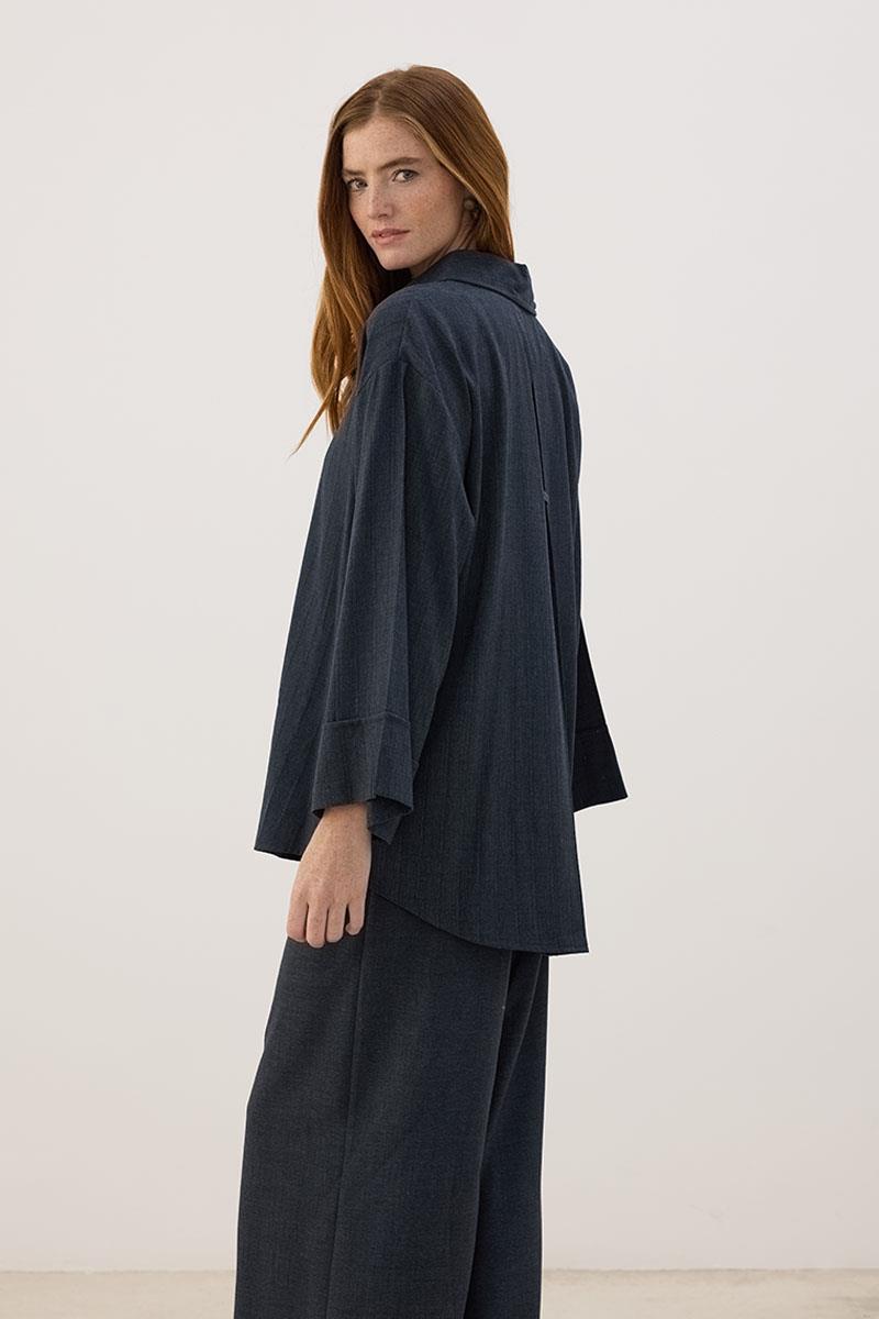 Sırtı Pileli Gömlek Lacivert