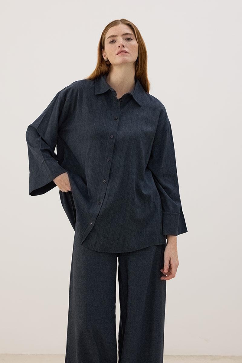 Sırtı Pileli Gömlek Lacivert