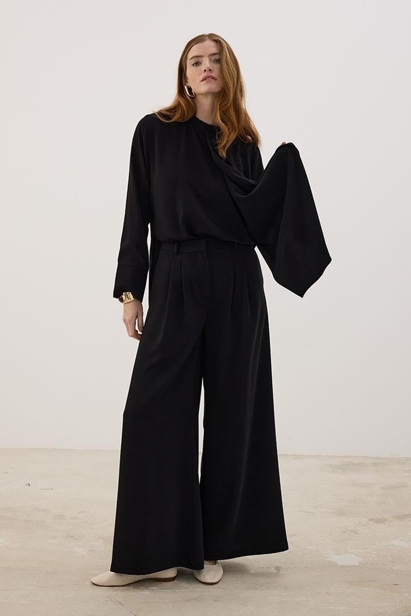 Siyah Çift Pileli Bluz Pantolon Takım