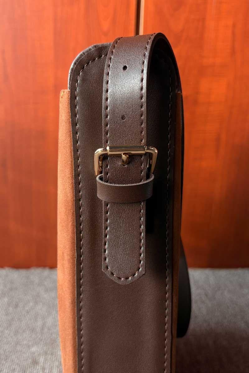 Süet Tokalı Omuz Çantası Taba