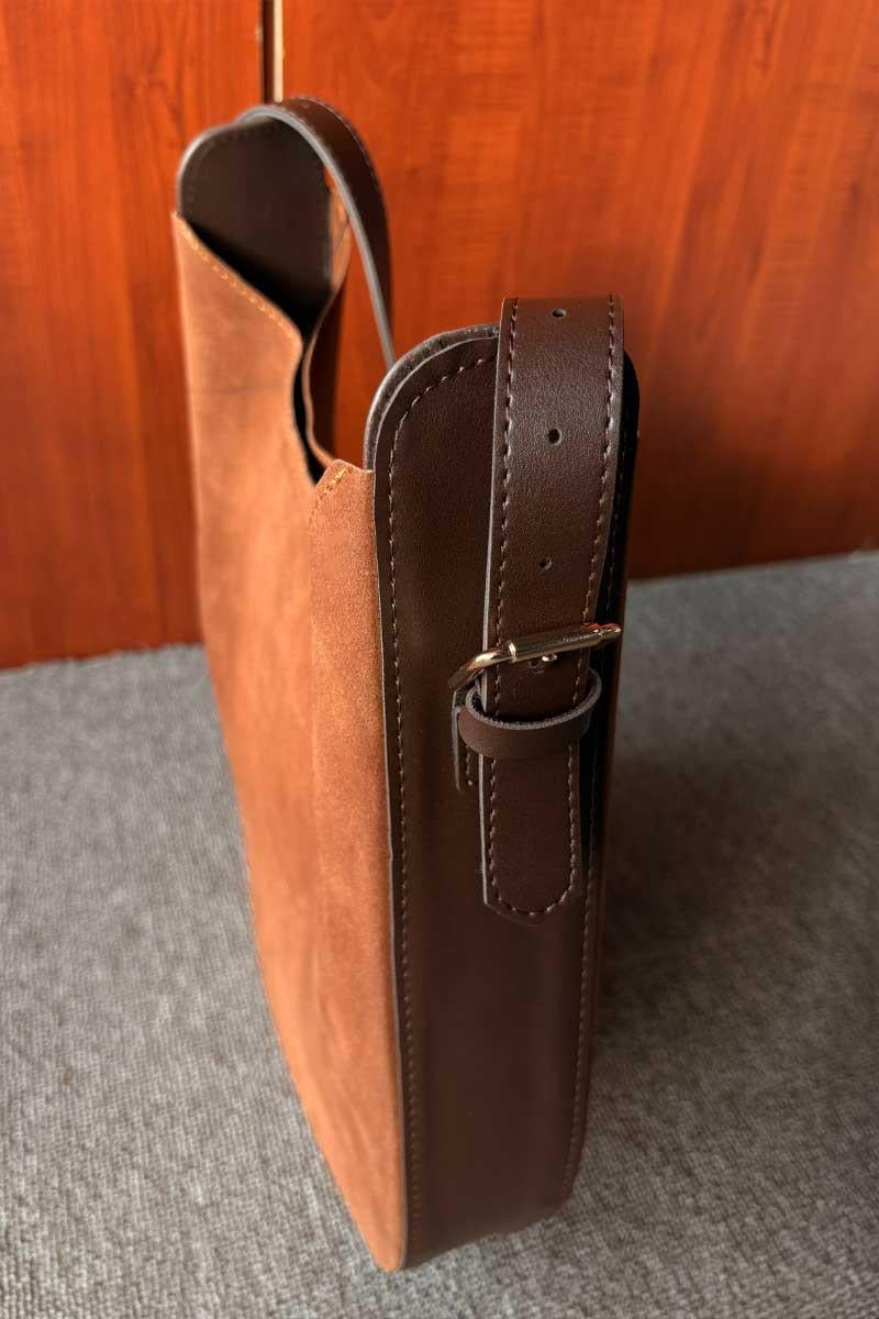 Süet Tokalı Omuz Çantası Taba