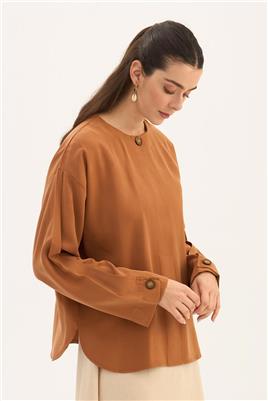 Tek Düğmeli Tensel Bluz Tarçın