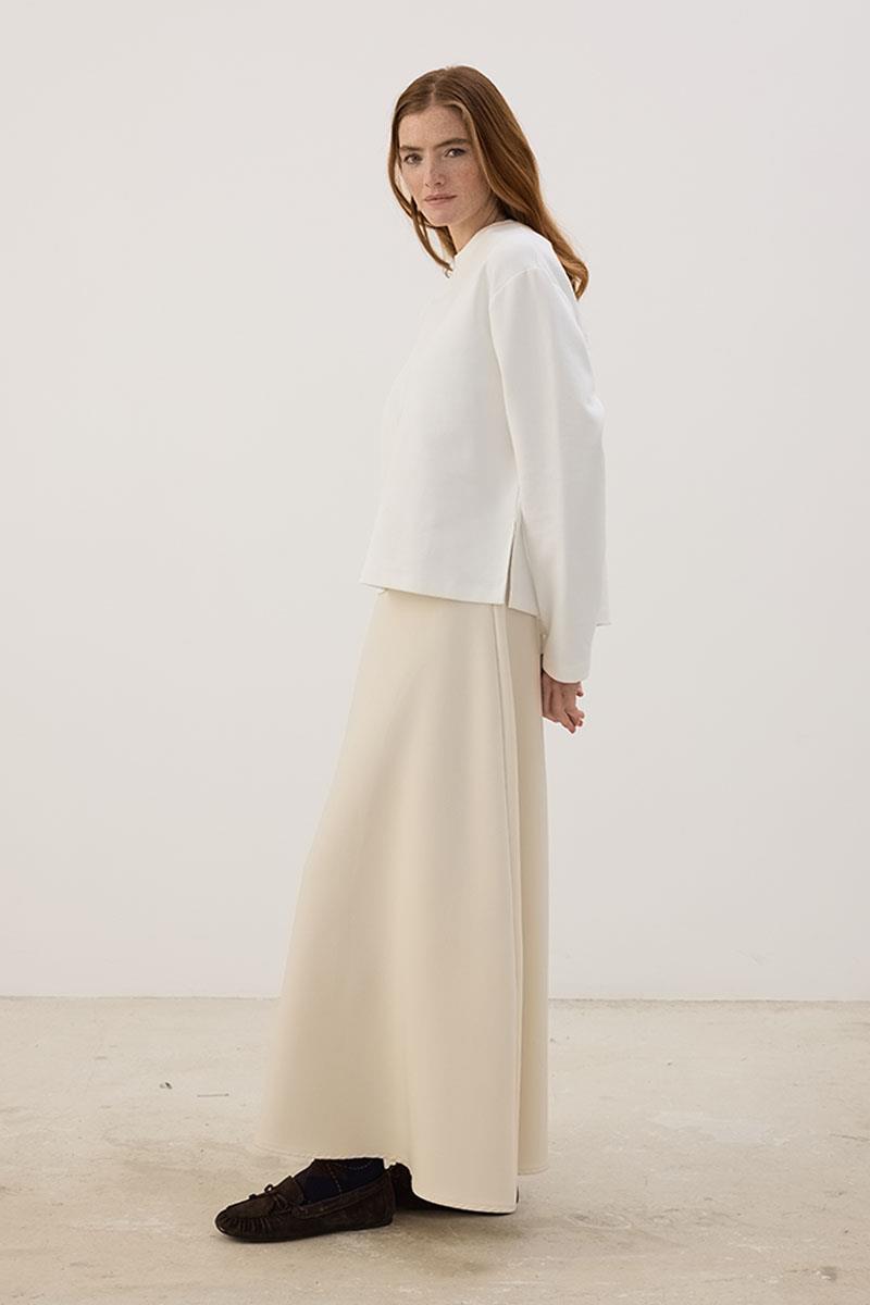 Tok Duruşlu Basic Sweatshirt Ekru