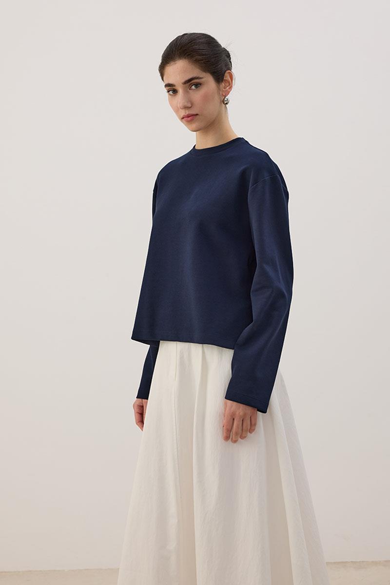 Tok Duruşlu Basic Sweatshirt Lacivert