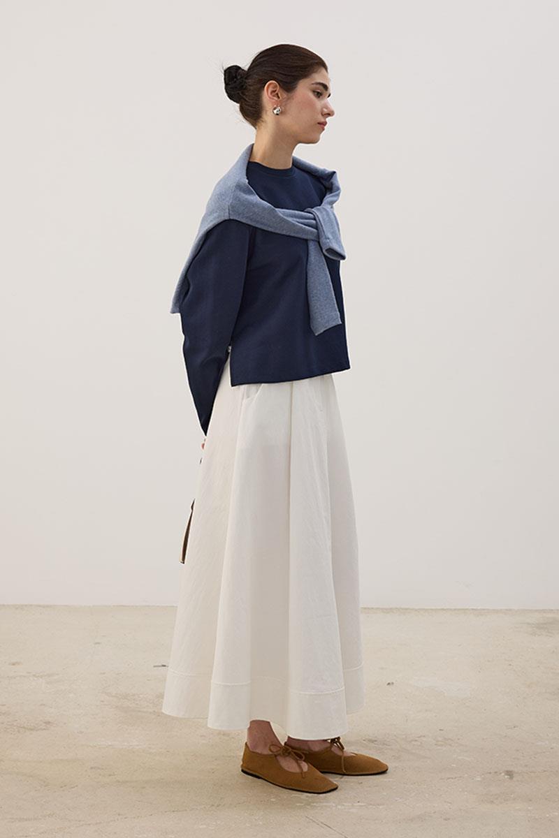 Tok Duruşlu Basic Sweatshirt Lacivert