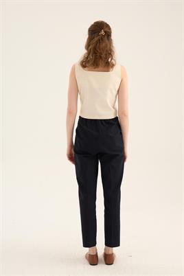 Ütü İzli Havuç Pantolon Koyu Lacivert