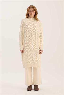 Verev Motifli Örgü Kazak Ekru