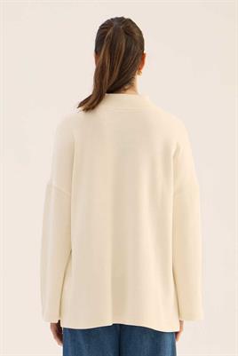 Yüksek Yaka Kazak Ekru