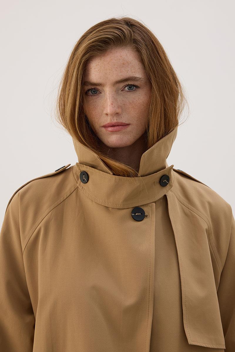 Yüksek Yaka Uzun Trençkot Camel