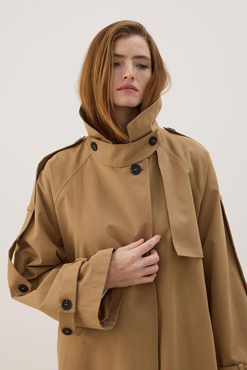 Yüksek Yaka Uzun Trençkot Camel