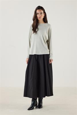 Yuvarlak Yaka Kısa Triko Bluz Taş