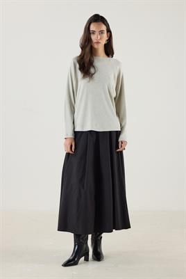 Yuvarlak Yaka Kısa Triko Bluz Taş