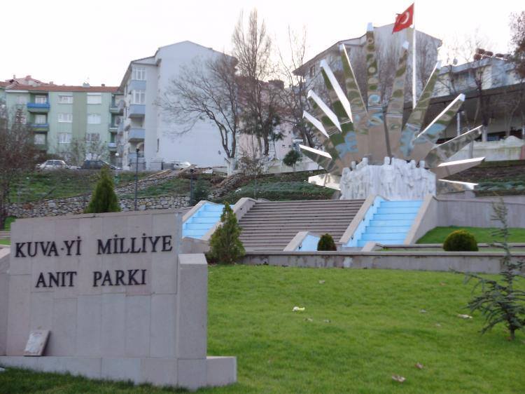BALIKESİR (Kuvai Milliye Parkı)