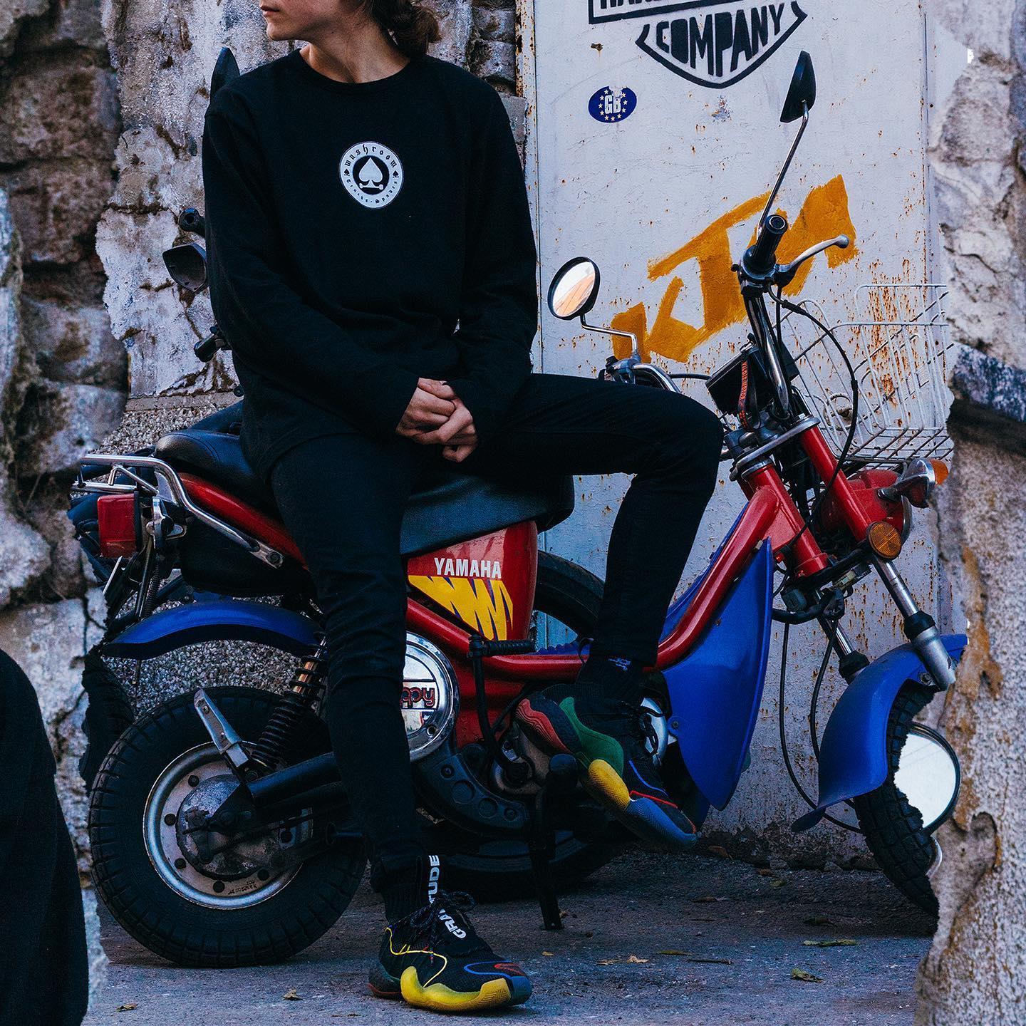 MUSHROOM Trucks Spades Long Sleeve 