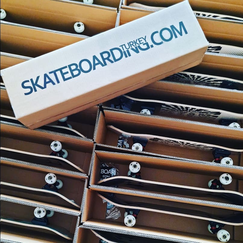 SBT Skateboarding Turkey Korumalı Kaykay Kutusu