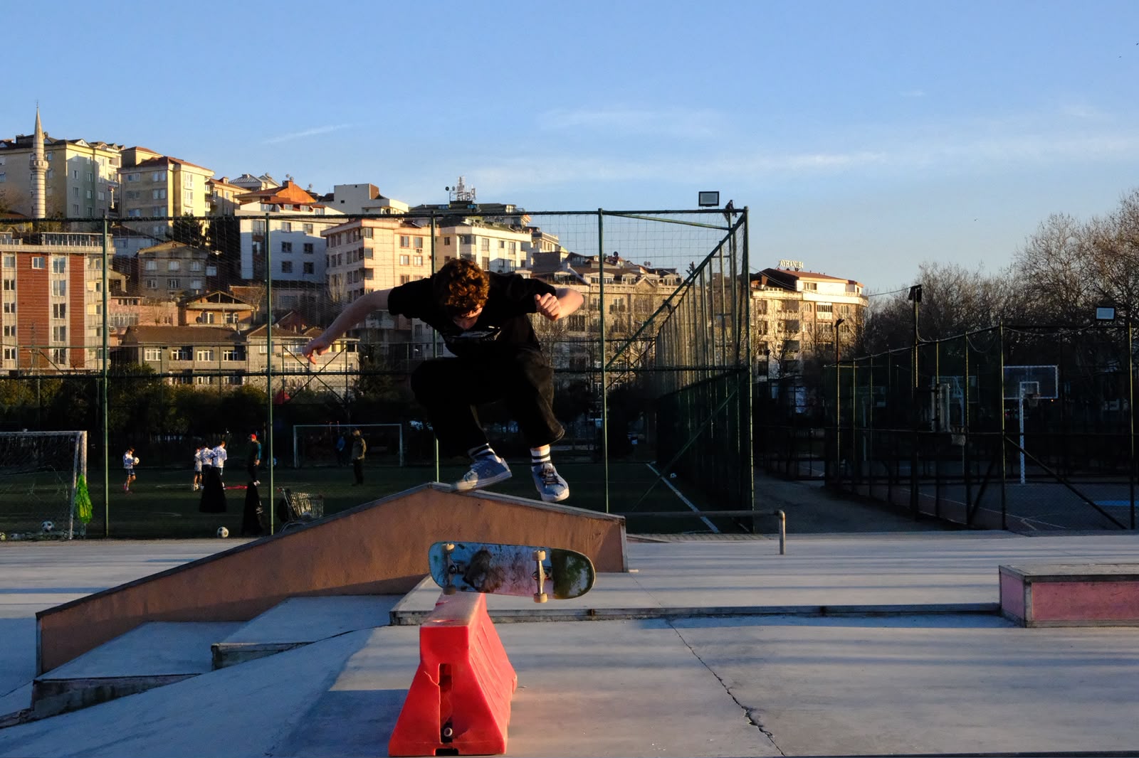 Ahmet Ekim Ay — Kaykay