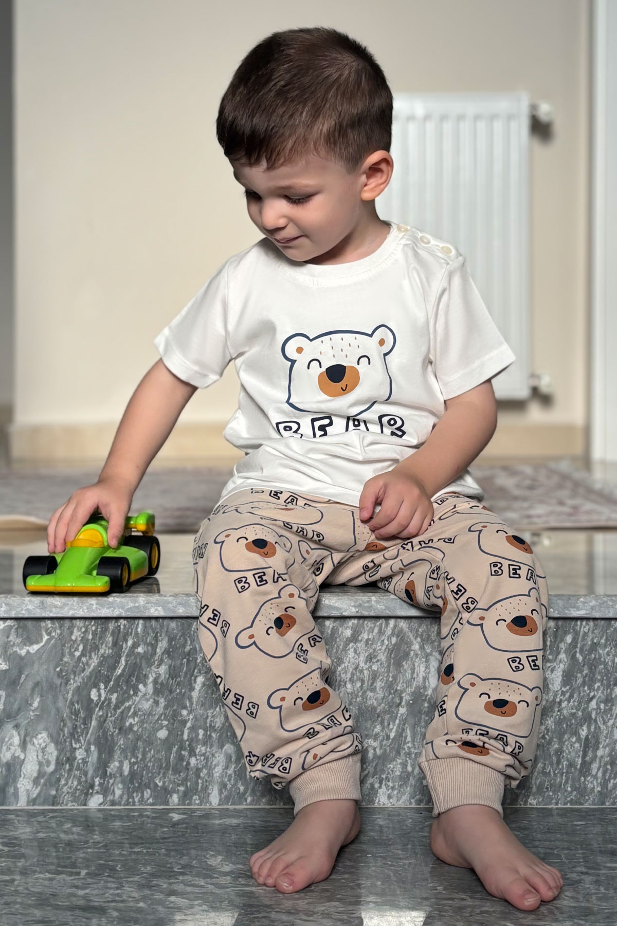 Breeze Erkek Bebek Eşofman Takımı Kısa Kollu Sevimli Ayıcık Baskılı Ekru (9 Ay-2 Yaş)